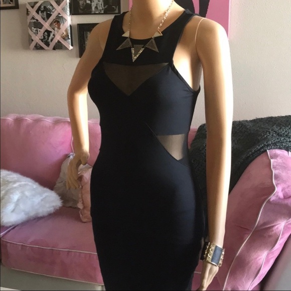 Bebe Gorgeous Cut-out with Sheer Dressy Top! π»π - Picture 4 of 15